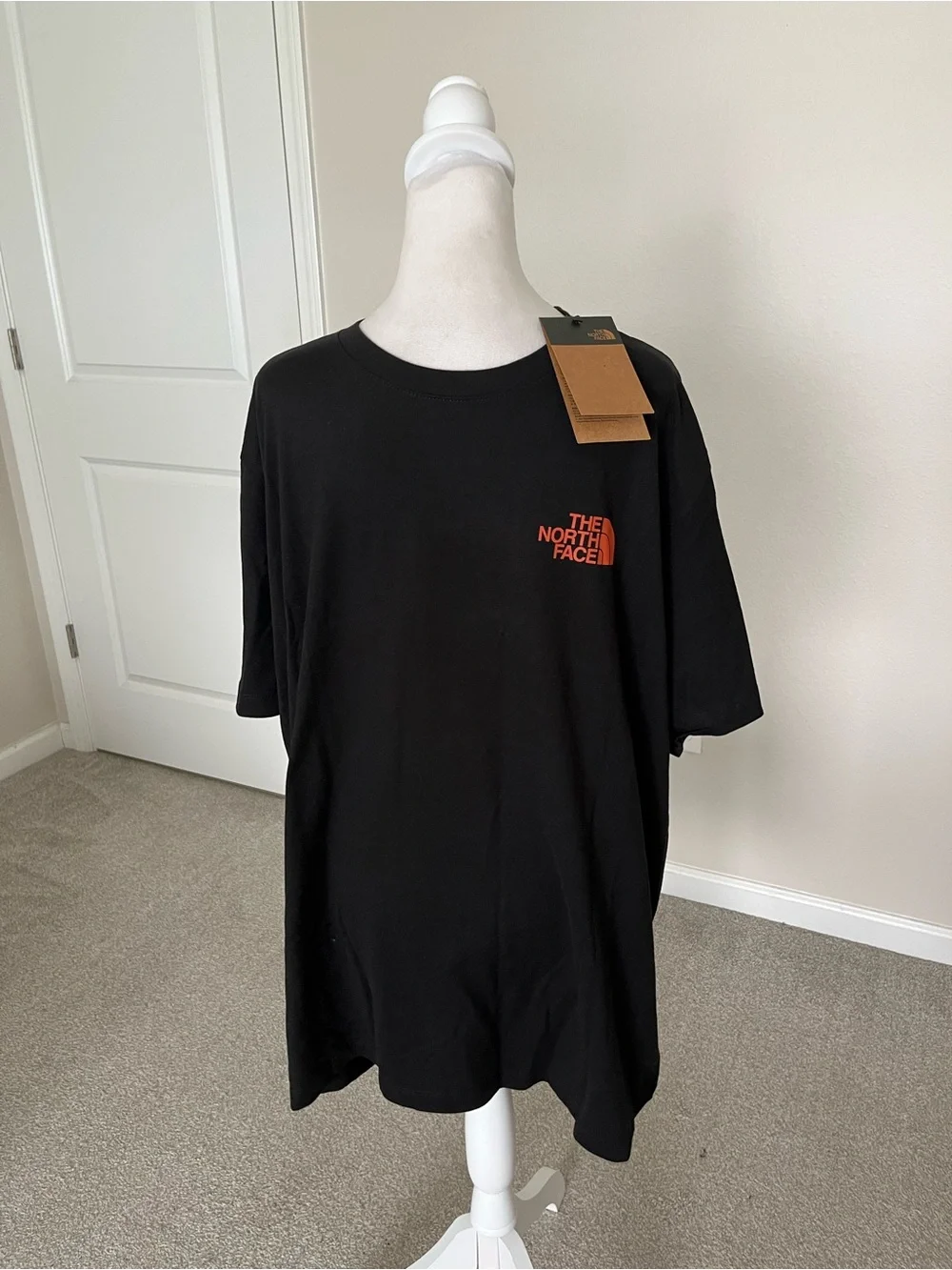 NWT The North Face Black Short-Sleeve Tee with Orange Peak Graphic Size XXL